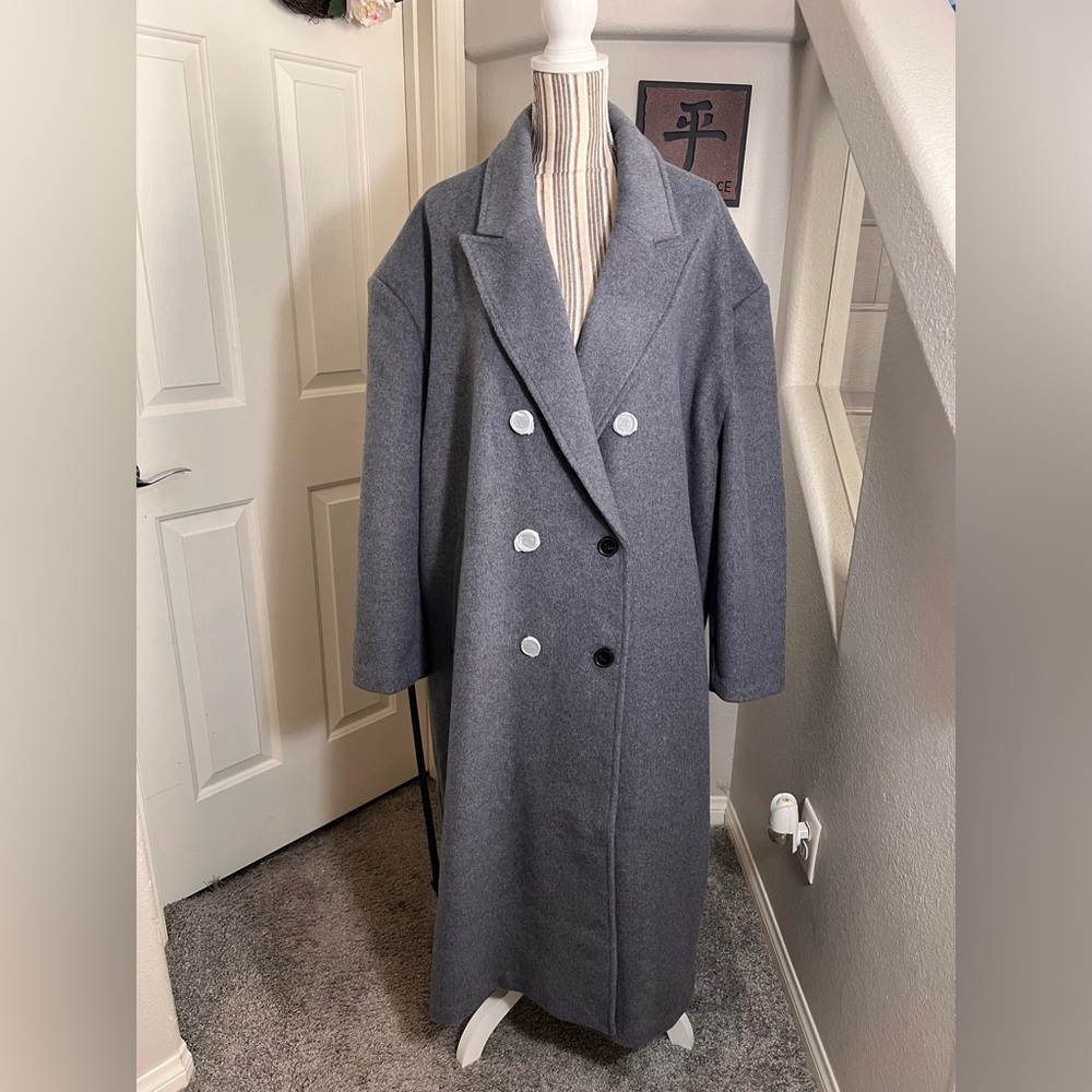 BOOHOO NWT Oversized gray Wool blend double breast trench coat jacket size 14